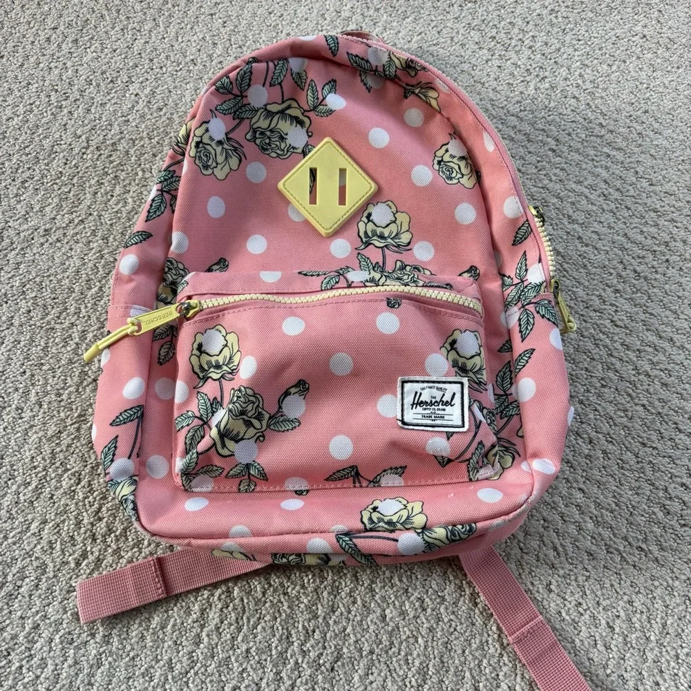 Herschel Supply Company charming pink